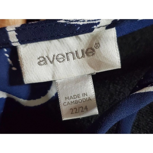 Avenue Women's Blue Polyester Round Neck Long Sleeve Pullover Blouse Size 22/24 - Picture 8 of 13